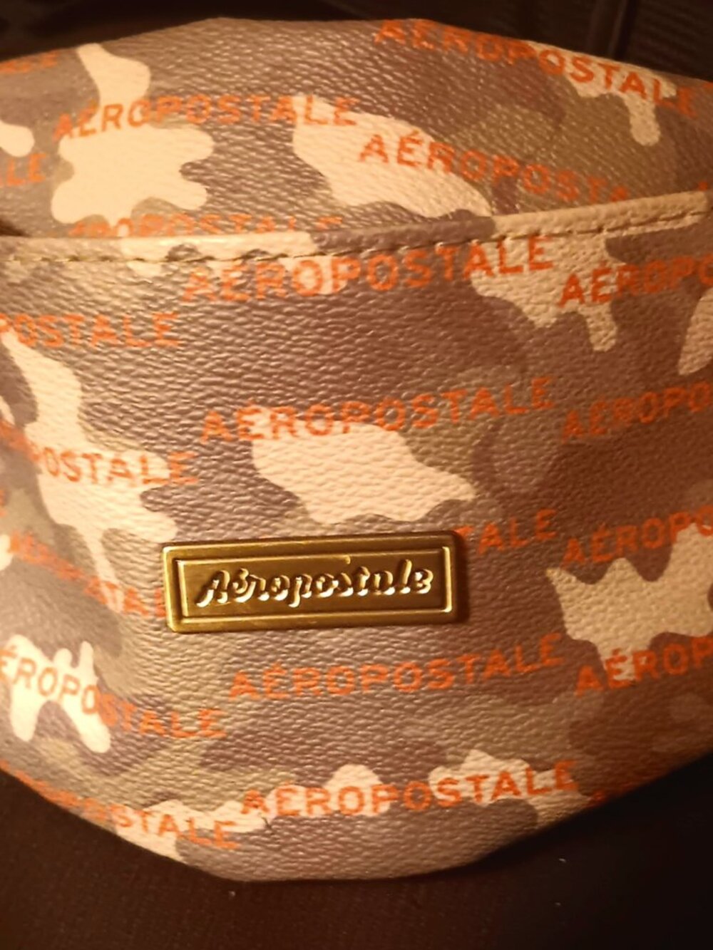 NWOT Aeropostale camouflage fannypsck